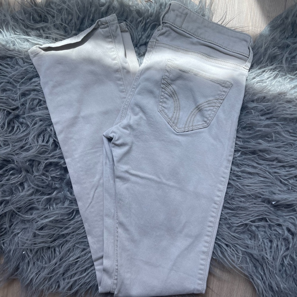 Khaki flare leg Hollister Jeans: Size 1R